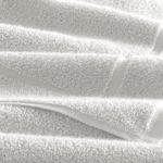 Toalla-para-pies-48x70-cm-Linea-Juliet-color-blanco-0