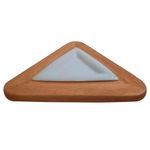 Plato-triangular-40-cm-con-base-madera-0