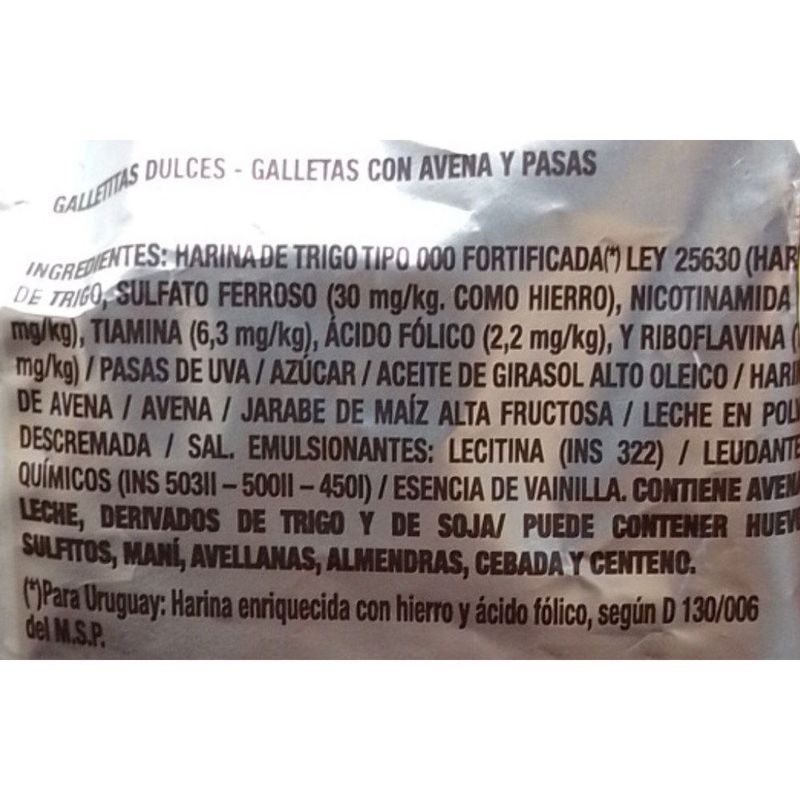 Galletitas-9-DE-ORO-avena-con-pasas-120-g-1