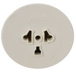 Adaptador-universal-ficha-schucko-1