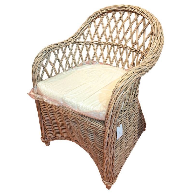 Butaca-en-ratan-almohadon-58x66x88-cm-0