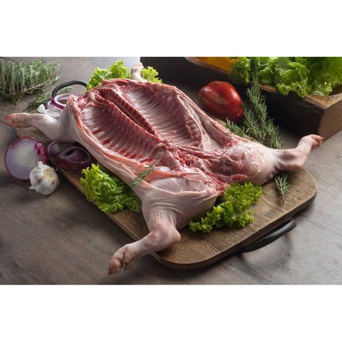 Lechón medio x 6 kg aprox.