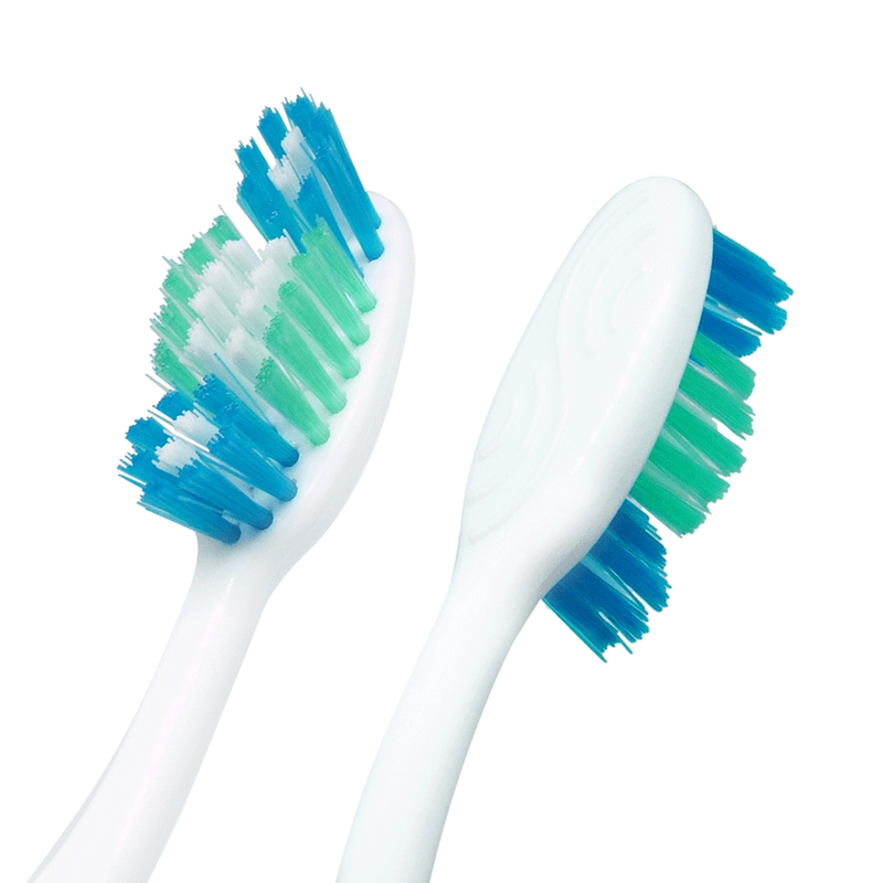 Cepillo-dental-2x1-COLGATE-Triple-Accion-mediano-2