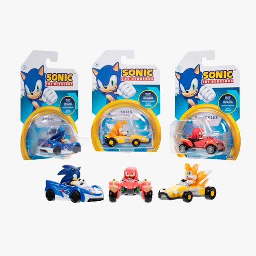 Sonic figura en vehículo