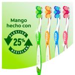 Cepillo-Dental-COLGATE-Twister-Medio-2-un-7